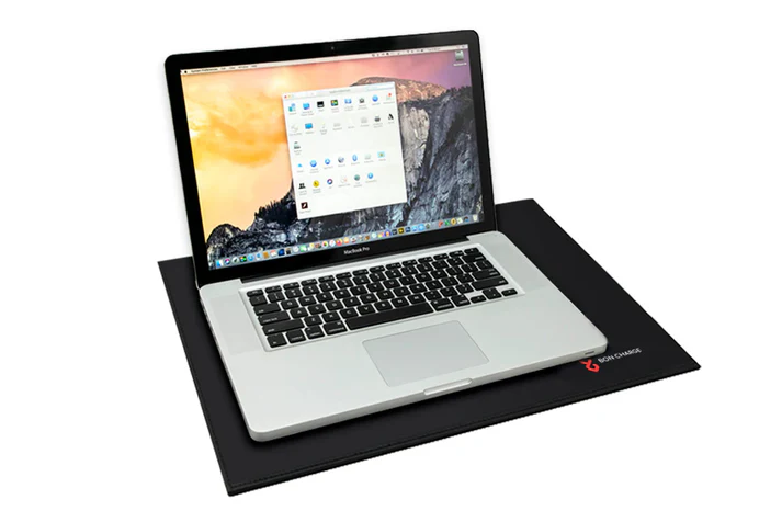 EMFRadiationLargeLaptopMatw_Laptop_2x-copy