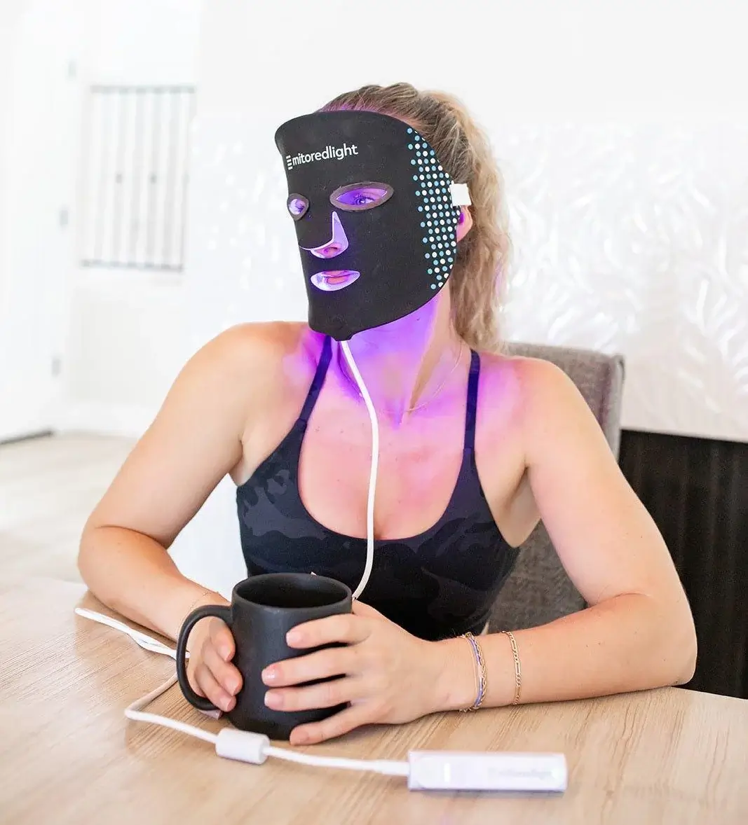 mitoclear-red-light-therapy-mask-with-blue-light-therapy-for-acne-202861