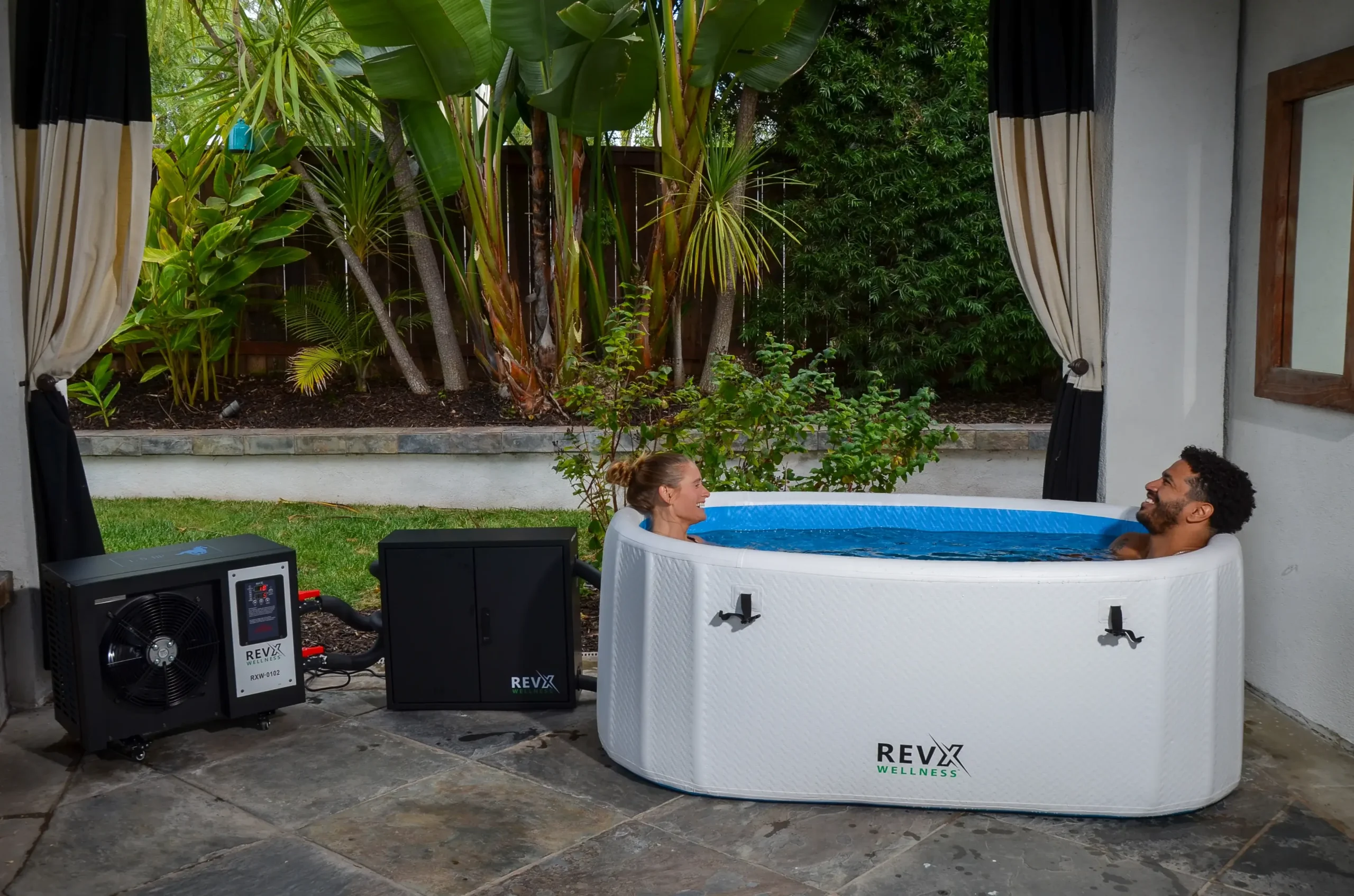 REVX_2024-11_Deluxe_Tub_Shoot_-021