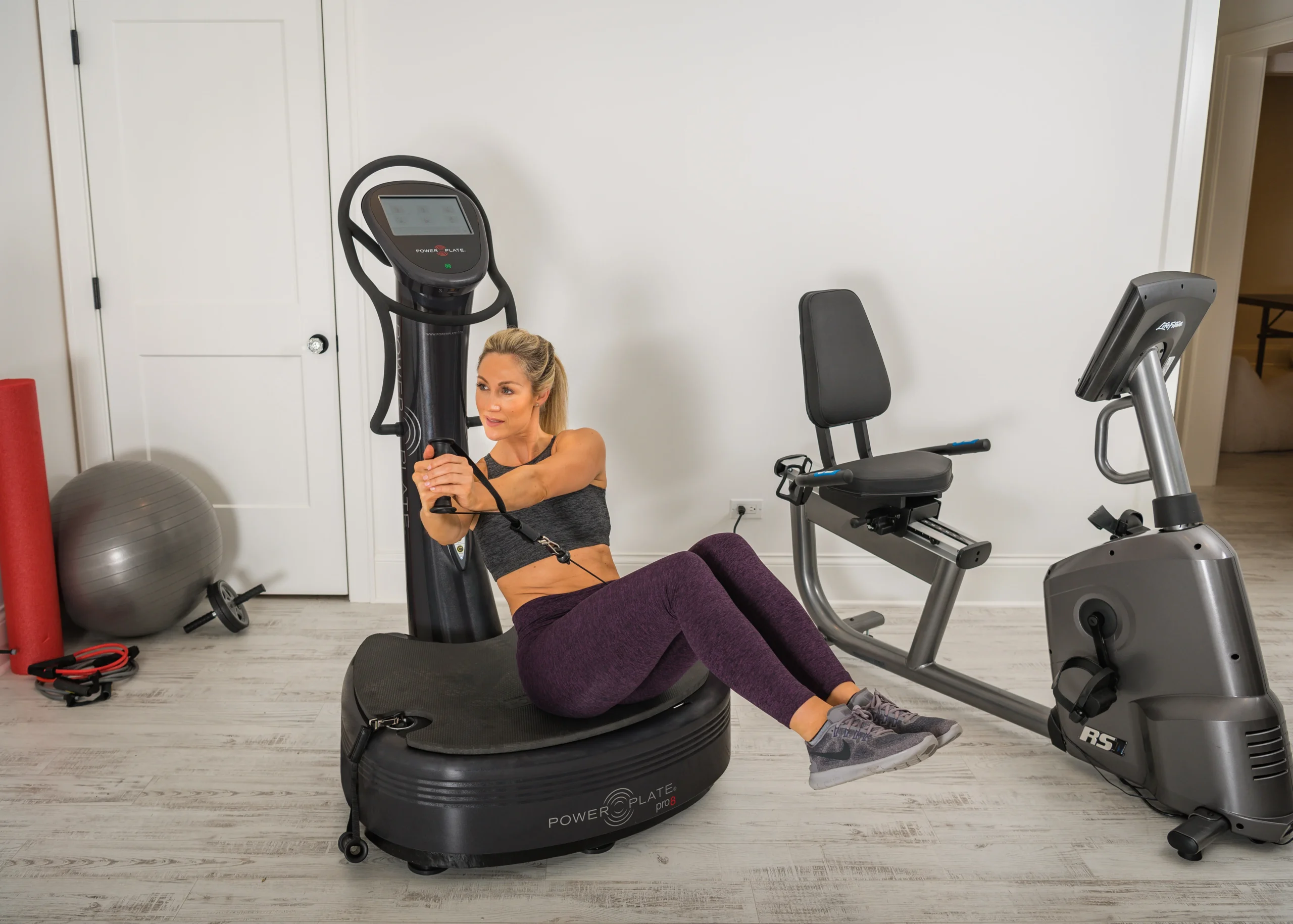 Power Plate® pro8™ 3
